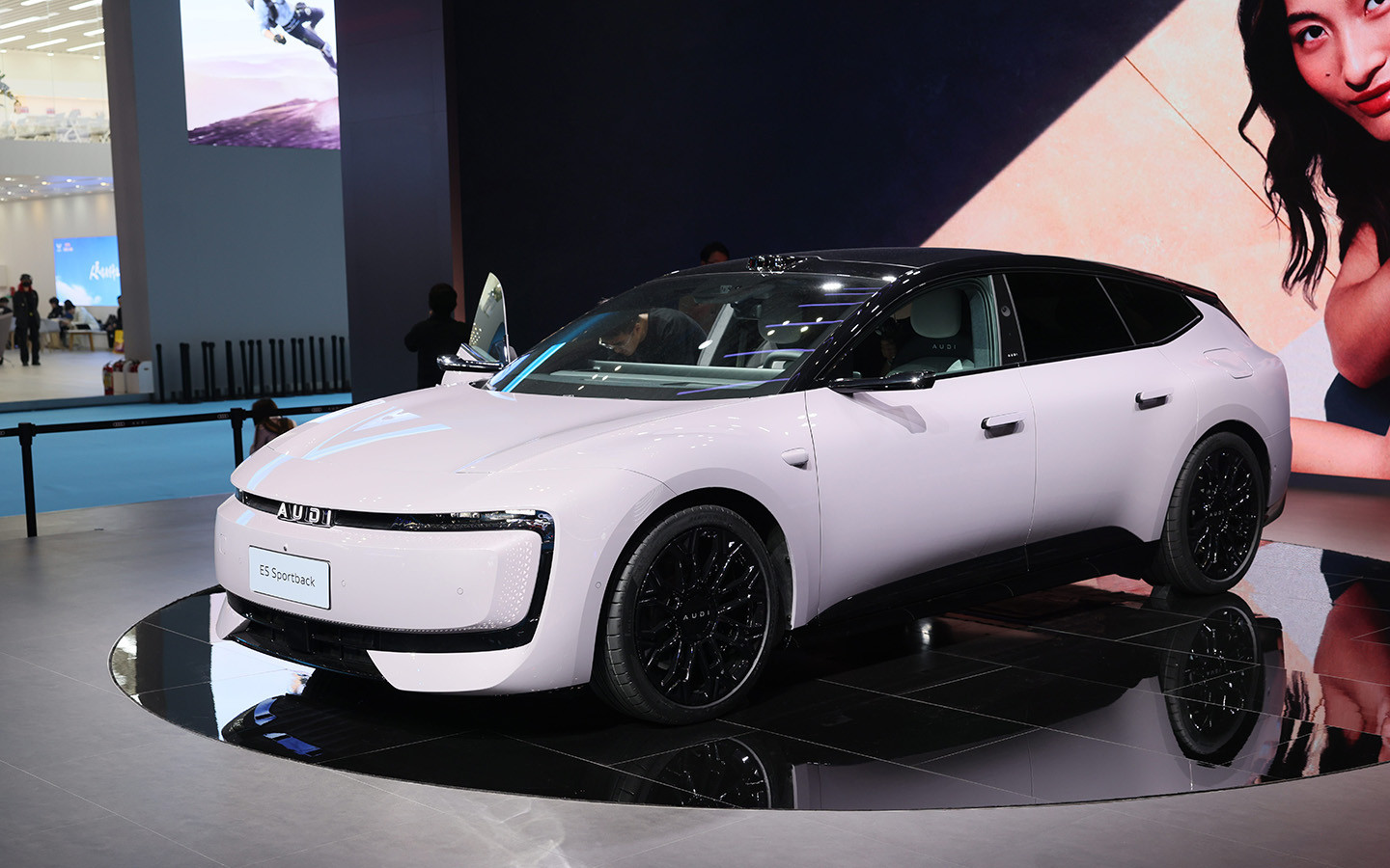 Как безопасно оплачивать покупки за рубежом.