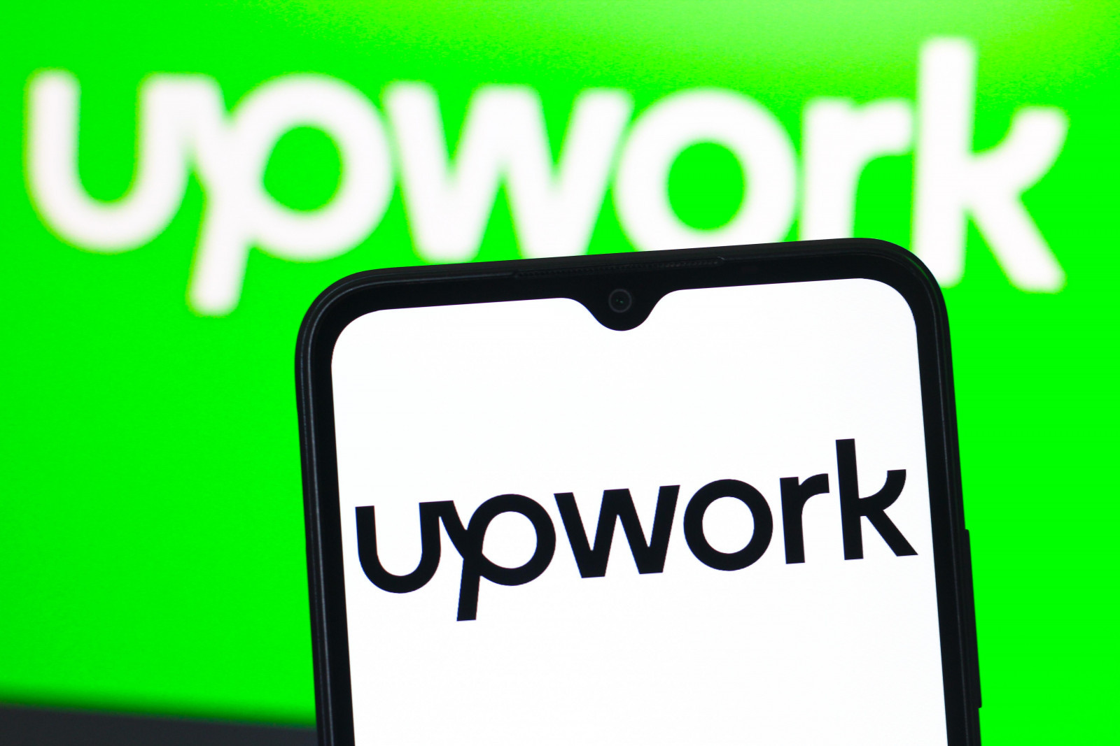 Как оплатить Upwork в 2026 — оплата услуг, заказов и подписки: все рабочие способы